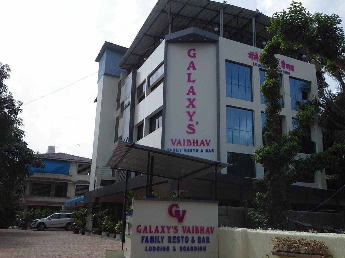 Отель Galaxy Vaibhav Васаи Экстерьер фото
